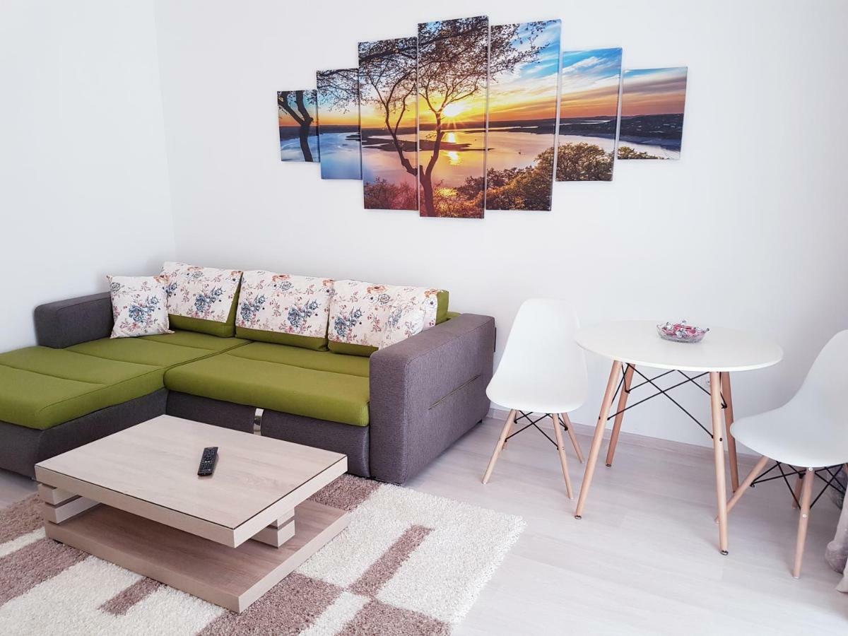 Dream Apartment Brasov - West Exteriör bild