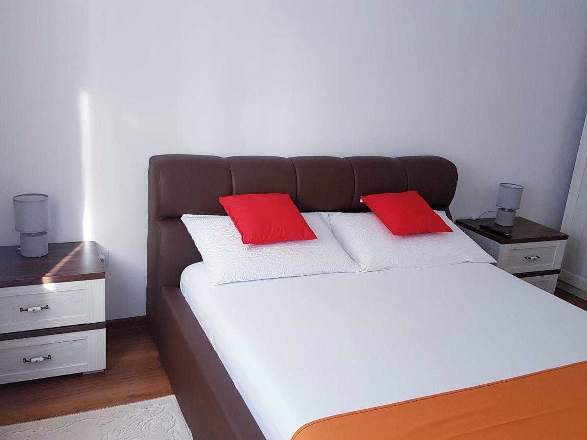 Dream Apartment Brasov - West Exteriör bild